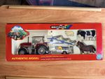 Britains Tractor Massey Ferguson Gift Set 9665