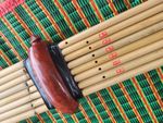 Authentic  Golden Tongue Khaen Handcrafted Bamboo Mouth Organ Flute Am Key 90 cm