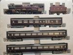 Hornby R1057 "The Royal Train" Loco and Coaches - EXCELLENT - OO Gauge
