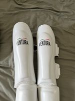 Ventura Adult kickboxing/ Muay Thai Shin Guards size L