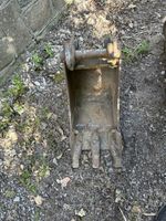 40mm Pin 12inch Wide Bucket To Suit 3 -3.5 Ton Excavator