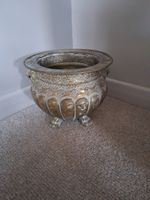 19 Century Brass Jardiniere with Lion Head Handles and Feet  Rings Missing