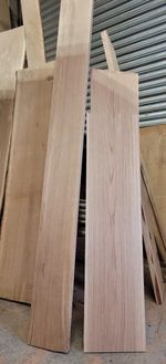 Oak Boards, Shelves, Kiln Dried , Straight Edge ,Planed 20mm and 25mm Thickness.