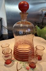 Glass Musical Decanter & 4 Shot Sized Glasses Controlled Bubble 1960’s