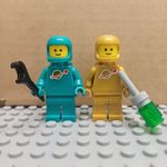 Lego Classic Space Pearl Gold & Teal Spaceman Astronaut Minifigures From 21358