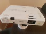 Epson  EB-1965 Projector 5000 Lumens WXGA HDMI 150HR Use No Remote