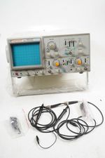 TOPWARD 7021 Sophisticated Oscilliscope 20mhz, Complete With Probe.
