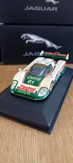 Jaguar XJR9 Castrol #61 Diecast Model Sports Prototype Car with Stand