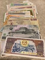 Lot of 100 x World Banknotes. 100 pcs. All different Collection. Worldwide notes