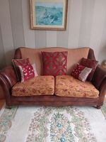 traditional 3 Seater Italian Leather Sofa Very Good Condition.