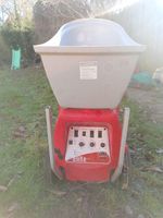 Lobster Elite One Tennis Ball Machine ( With Remote & Charger)