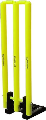 Cricket Wickets with Bails & Metal Base – Durable Cricket Stumps Set Spring Back