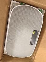 Oscillating Vibration Plate Exercise Machine Platform, White/Grey
