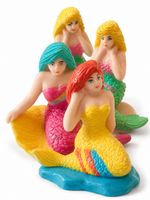 Soma Set of 4 1991 Mermaid On the Shore 2" tall Figures