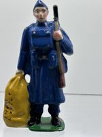 NEW TOY SOLDIER - SOLDIER WITH KIT BAG AND SLUNG RIFLE -METAL 54MM