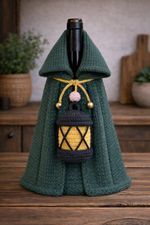 Knitting Knit DK Pattern Only The Traitors Wine Bottle Cover