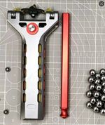 For practice Automatic loading slingshot, magnetic automatic loading slingshot