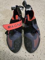 Red Chili Magnet precise sport climbing shoes with quick closure UK 10.5