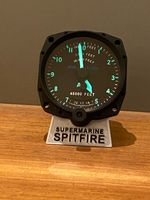 RAF WW2 Replica Altimeter Clock - Spitfire, Hurricane, Mosquito, Lancaster