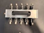 Vacuum manifold