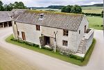 Stone Barn..  Model Railway Scenery OO Gauge ￼