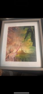 ariana grande signed poster without the frame,