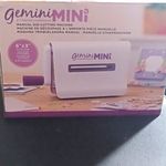 Crafter's Companion Gemini Mini Manual Die Cutter GEMMINI-M-GLO