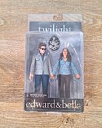 Twilight Edward & Bella Figures/Dolls 2-Pack in Original Packaging 2000s