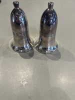 Vintage Silver Plate Salt And Pepper Shaker 