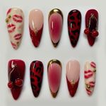 24pcs Press-On False Nails Art
