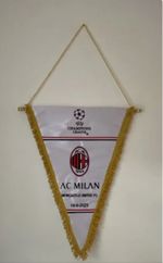 AC Milan v Newcastle United Champions League 2023 Banderin Pennant Gagliardetto.