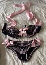 Authentic Trashy Lingerie Black & Pink Lace Bra & Panties Set Satin Bows Size M