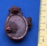 Japanese wood netsuke, a traditional carved Toggle Featuring Frogs And A Bucket