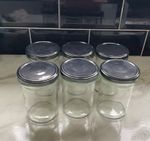 Glass jars with lids 400 ml.