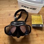 CRESSI Focus Mask Black/Spectra Silver Mirrored Lens - Unisex Adjustable Diving 