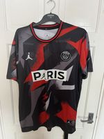 Paris Saint-Germain Shirt Size XL