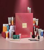No7 25 Days of Beauty Advent Calendar WORTH £250