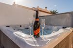 THIS SEPTEMBER Large Private Luxury Villa Caleta De Fuste Fuerteventura HOT TUB 