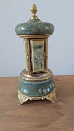 Vintage Reuge Music Carousel Cigarette Lipstick Holder Made In Italy Music Box