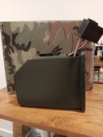 Classic Army Airsoft M249  Box Mag Auto Sound Winding AA Battery