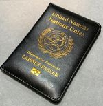 United Nations UN Diplomatic Passport / Laissez Passer - Passport  Holder