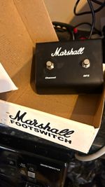 Marshall 2-Button Footswitch for Guitar Amplifier - Channel/DFX