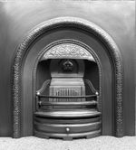PRISTINE CAST IRON FIREPLACE / FIRE SURROUND / VICTORIAN ARCH STYLE SOLID FUEL