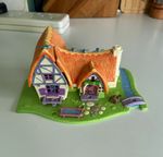 Bluebird Disney 1995 Vintage Fold-Out Dollhouse House Playset Plastic