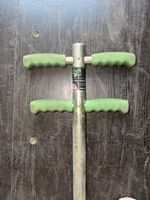 Cover Up Key Manhole Cover Lifter for Heavy/Stuck Lids