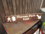 ORIGINAL USED LONDON TRANSPORT SIGN THE THAMES WAL WAY MANCAVE