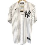 Nike MLB New York Yankees Stripe Baseball Jersey White Size M