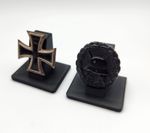 WW1 German Iron Cross & Wound Badge Display Stand (5 Pack)