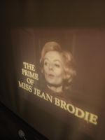 THE PRIME OF MISS JEAN BRODIE-MAGGIE SMITH GORDON JACKSON VG PRINT.