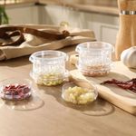 Manual Garlic Twister & Mincer, Compact Garlic Grinder for Garlic, Ginger, Onion